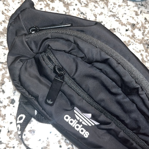 Adidas Fanny Pack - Picture 2 of 5